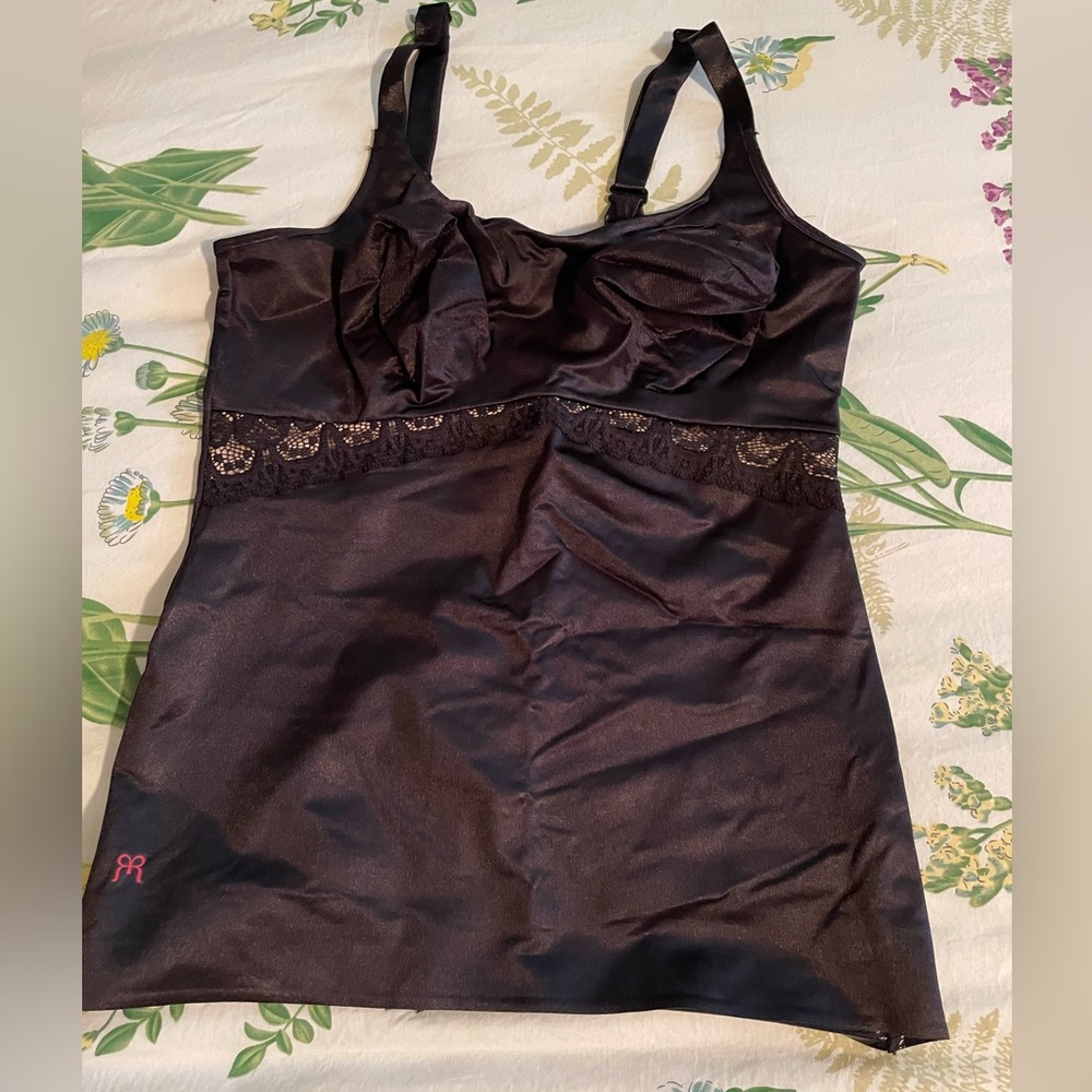 Ruby Ribbon Lace Full Support Cami size 40